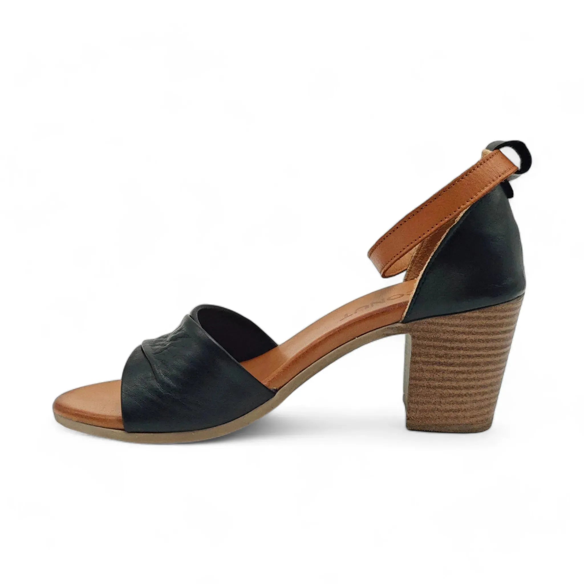 Coconut sandale sa slingback zglobnim remenom na blok štiklu 0177